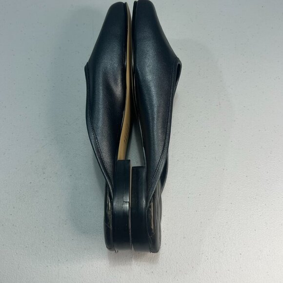 Victoria's Secret Slip On Flat Navy Blue Loafers Size Medium NIB House Shoes - Picture 8 of 10